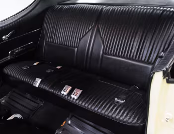 Interior 1968 Oldsmobile 442 Holiday Coupe (4487)