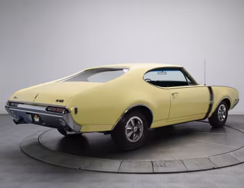 1968 Oldsmobile 442 Holiday Coupe (4487)