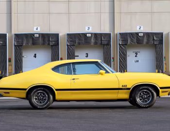1970 Oldsmobile 442 W-30 Holiday Coupe (4487)