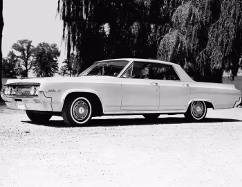 1964 Oldsmobile Jetstar 88 Holiday Sedan (3339)