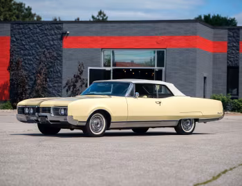 1967 Oldsmobile 98 Convertible (8467)
