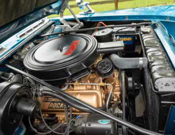 Sous la capuche 1958 Oldsmobile 98 Convertible (3067DX)