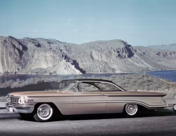 1960 Oldsmobile 98 Holiday SceniCoupe (3837)