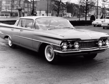 1959 Oldsmobile 98 Holiday SportSedan (3839)
