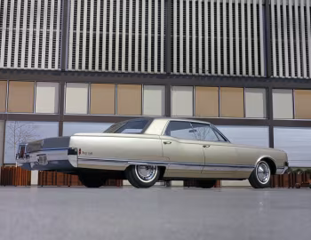 1965 Oldsmobile 98 Holiday Sports Sedan (8439)