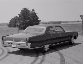1969 Oldsmobile 98 Luxury Sedan Hardtop (8639)