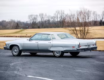 1976 Oldsmobile 98 Regency Hardtop Sedan (3C Х39)