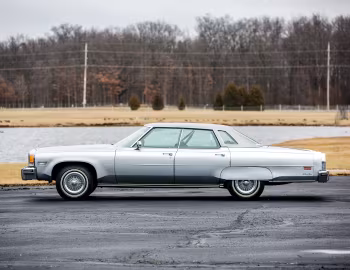 1976 Oldsmobile 98 Regency Hardtop Sedan (3C Х39)