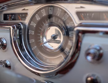 Dashboard 1954 Oldsmobile 98 Starfire Convertible (3067DX)