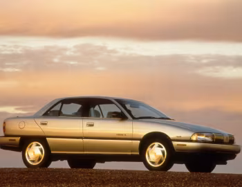 1992 Oldsmobile Achieva SL Sedan (3N F69)
