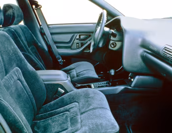 Интерьер 1995 Oldsmobile Achieva S Sedan