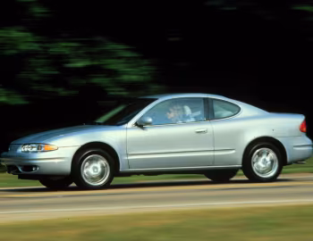 1999–2004 Oldsmobile Alero Coupe '04.1998–04.2004
