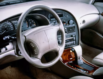 Торпедо 1995–99 Oldsmobile Aurora '01.1994–06.1999