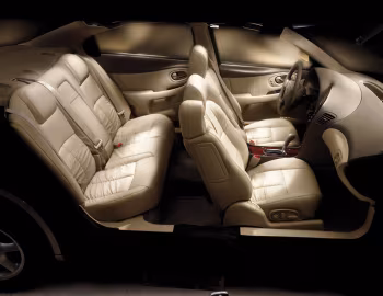 Interior 2001–03 Oldsmobile Aurora '02.2000–03.2003
