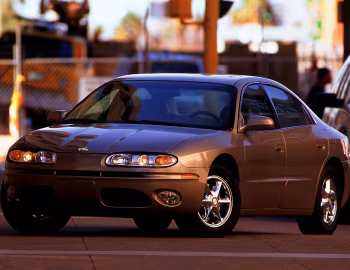 2001–03 Oldsmobile Aurora '02.2000–03.2003