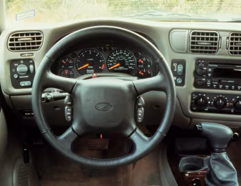 Торпедо 1998–2001 Oldsmobile Bravada '1997–2001
