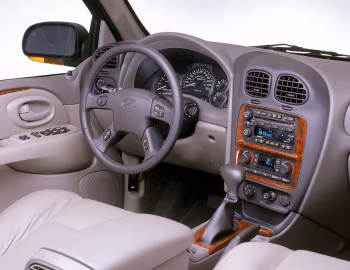 Interior 2002–04 Oldsmobile Bravada '02.2001–01.2004