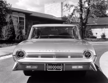 1961 Oldsmobile Classic 98 Holiday Coupe (3837)