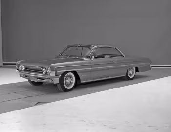 1961 Oldsmobile Classic 98 Holiday Coupe (3837)