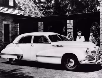 1942 Oldsmobile Custom Cruiser 98 Sedan (423969)