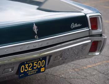 1967 Oldsmobile Cutlass Supreme Holiday Coupe (3817)