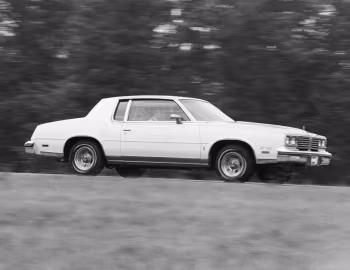 1980 Oldsmobile Cutlass Calais W-30 Coupe (3A K47)
