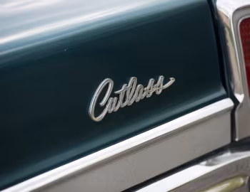 1967 Oldsmobile Cutlass Supreme Holiday Coupe (3817)