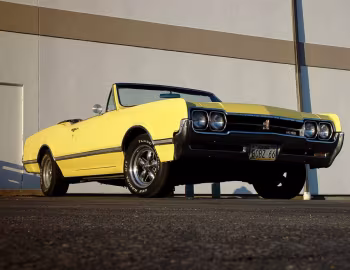 1966 Oldsmobile Cutlass 442 Convertible (3867)
