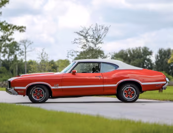 1972 Oldsmobile Cutlass 442 W-30 Hardtop Coupe (F87)