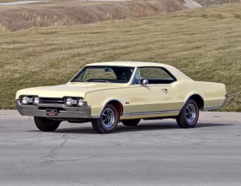 1967 Oldsmobile Cutlass 442 W-30 Holiday Coupe (3817)