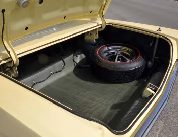 Boot 1967 Oldsmobile Cutlass 442 W-30 Holiday Coupe (3817)