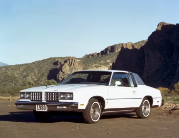 1980 Oldsmobile Cutlass Calais Coupe (3A K47)