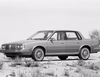 1982 Oldsmobile Cutlass Ciera Brougham Sedan (3A M19)