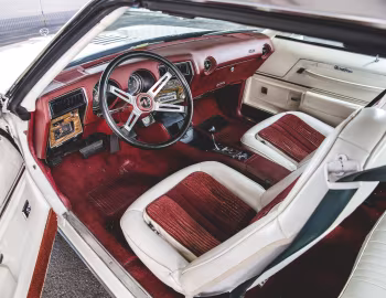 Торпедо 1975 Hurst/Olds Cutlass Supreme W-30 Coupe (CSU J57)