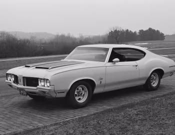 1970 Oldsmobile Cutlass S Rallye 350 Holiday Coupe (C3687)
