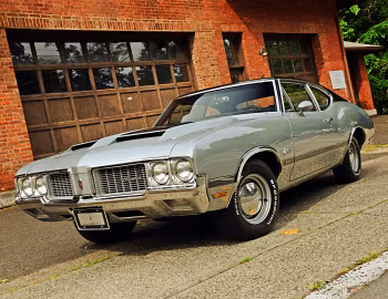 1970 Oldsmobile Cutlass S W-31 Sports Coupe (C3677)