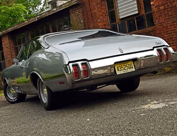 1970 Oldsmobile Cutlass S W-31 Sports Coupe (C3677)