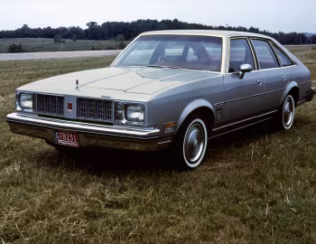 1978 Oldsmobile Cutlass Salon Brougham 4-door (3A J09)