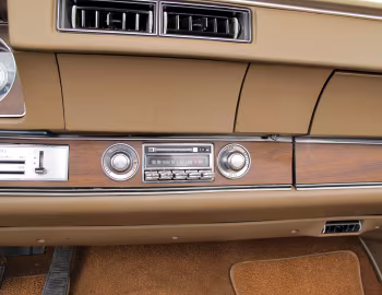 Interior 1972 Oldsmobile Cutlass Supreme Convertible (CSU J67)