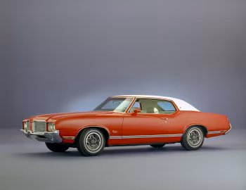 1970 Oldsmobile Cutlass Supreme Holiday Coupe (4257)