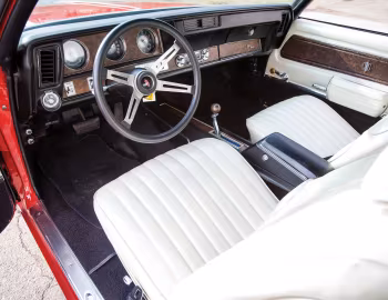 Interior 1970 Oldsmobile Cutlass Supreme SX Convertible (34267)