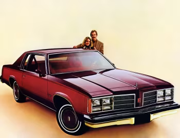 1978 Oldsmobile Delta 88 Holiday Coupe (L37)