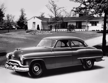 1952 Oldsmobile Deluxe 88 4-door Sedan (3669) '1951–52