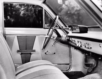 Интерьер 1961 Oldsmobile F-85 Sedan (61-3019)