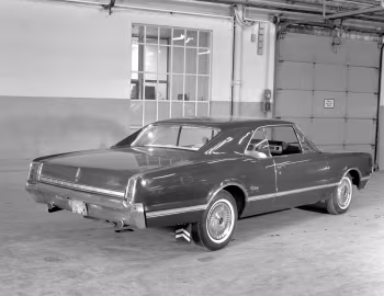 1966 Oldsmobile F-85 Cutlass Holiday (33817)