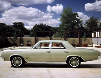 1964 Oldsmobile F-85 Deluxe Sedan (3169)