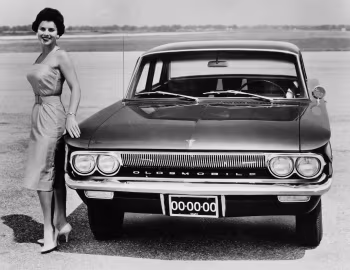 1961 Oldsmobile F-85 Sedan (61-3019)