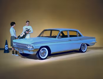 1962 Oldsmobile F-85 Sedan (3019) '09.1961–62