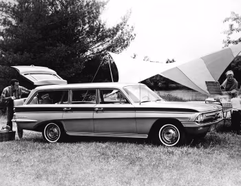 1961 Oldsmobile F-85 Station Wagon (61-3035)