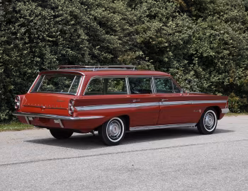 1962 Oldsmobile F-85 Station Wagon (3045)